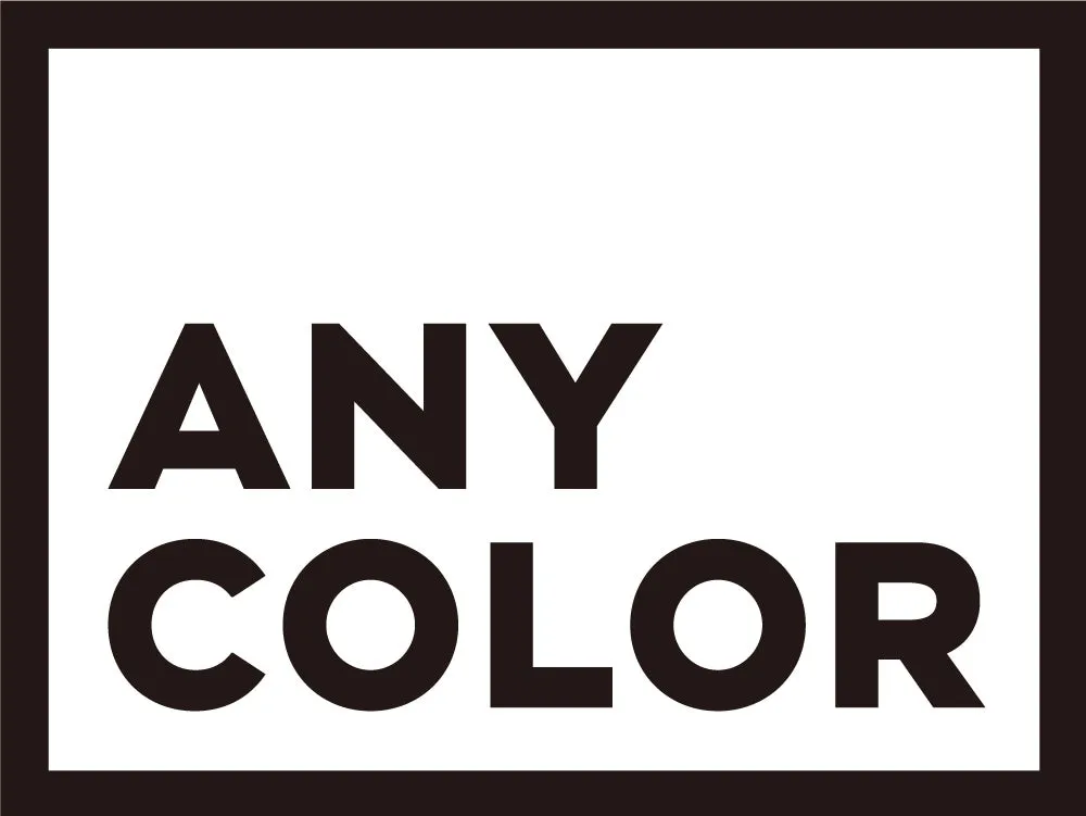 白背景に黒い文字で「ANY COLOR」と書かれた画像。周りを黒い枠で囲んでいる。